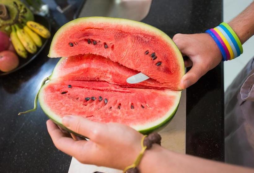 Hostel Coworking With Accommodation For Digital Nomads 15