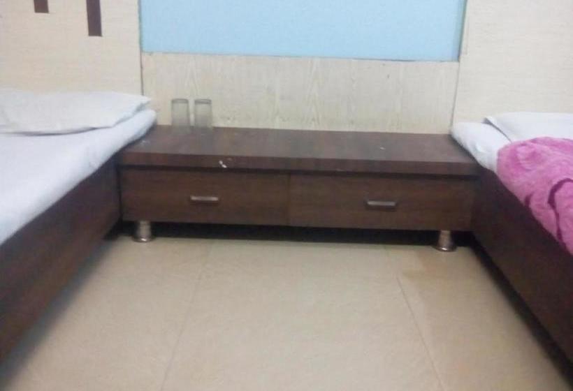 Hotel Maa Tulsi Madhya Pradesh