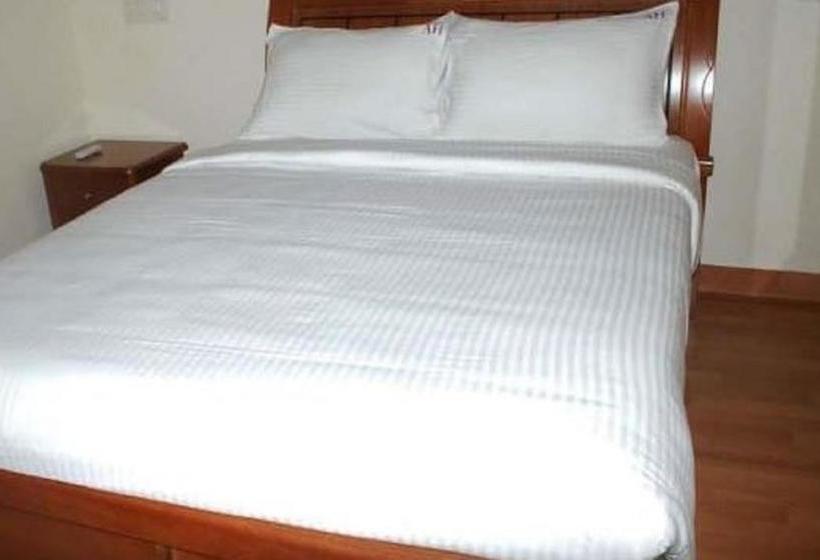 Hotel Manohar Mahal 9