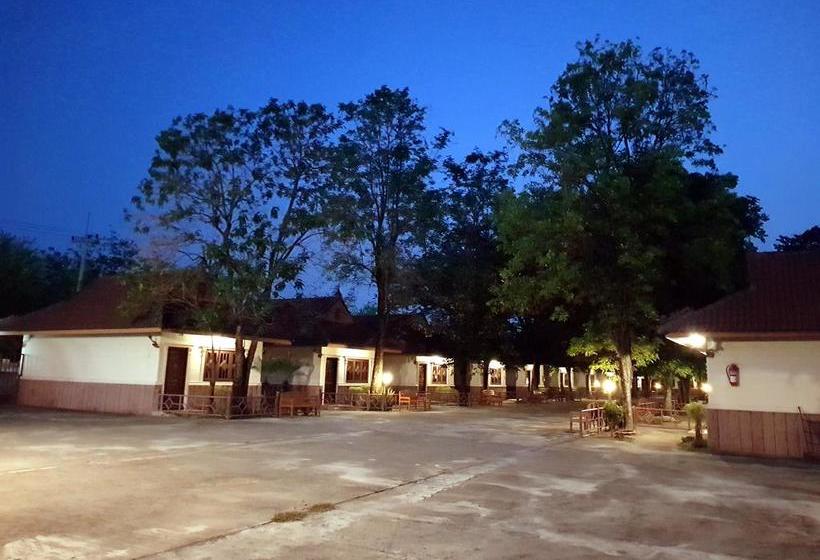 Royal View Hotel Nakhon Sawan 1