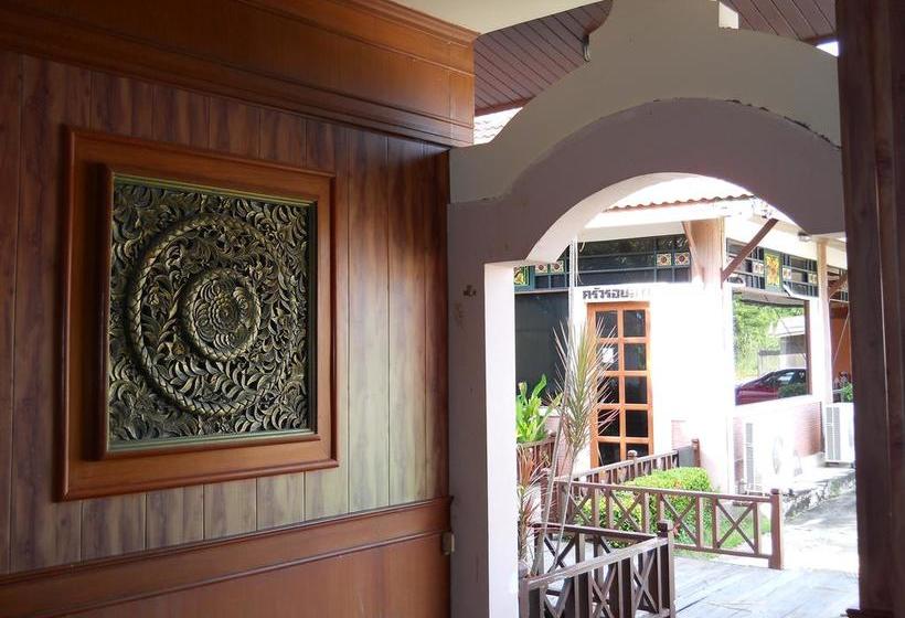 Royal View Hotel Nakhon Sawan 10