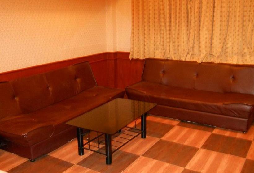 Royal View Hotel Nakhon Sawan 3