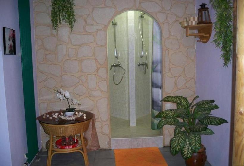 Hotel Gasthof Zum Döhlerwald 15