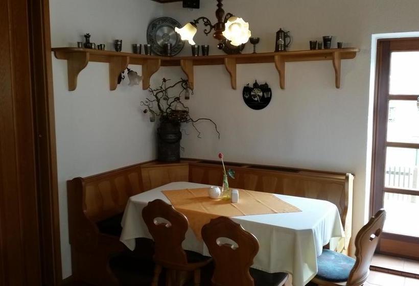 Hotel Gasthof Zum Döhlerwald 6