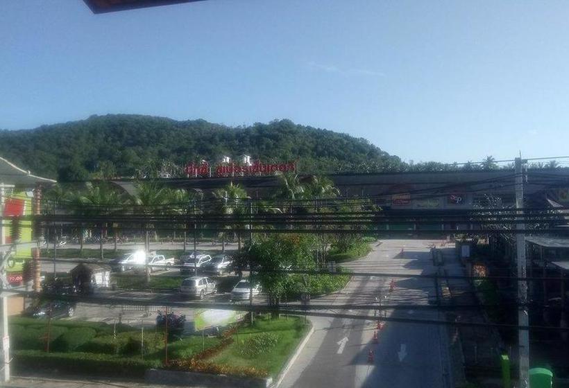 Parinya Backpack Hostel 3