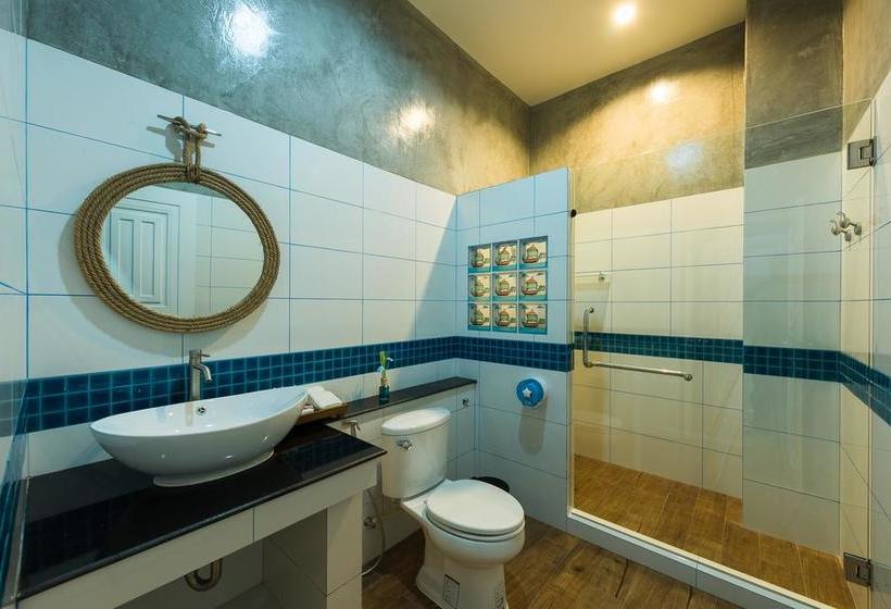 The Iconic Hotel Ranong 10