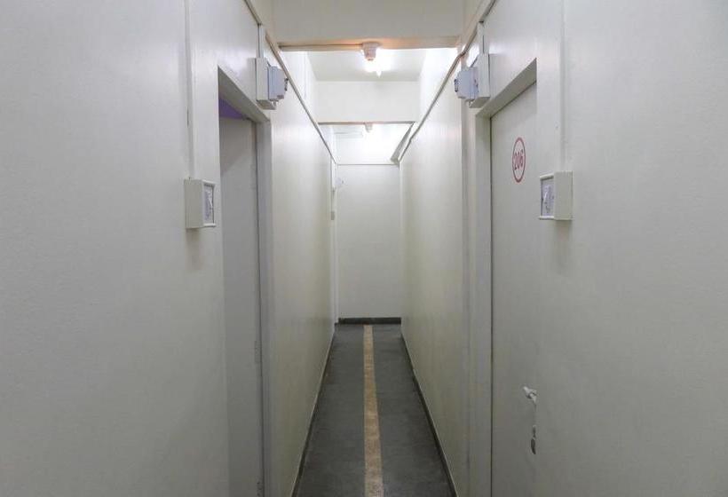 Hotel Parvat Lodge 12