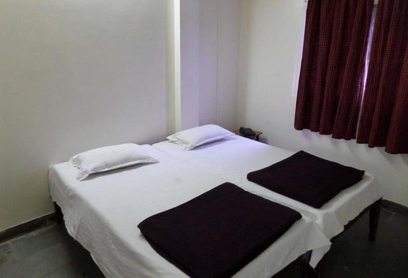 Hotel Parvat Lodge 16