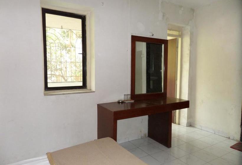 Hotel Ashok Deluxe 13