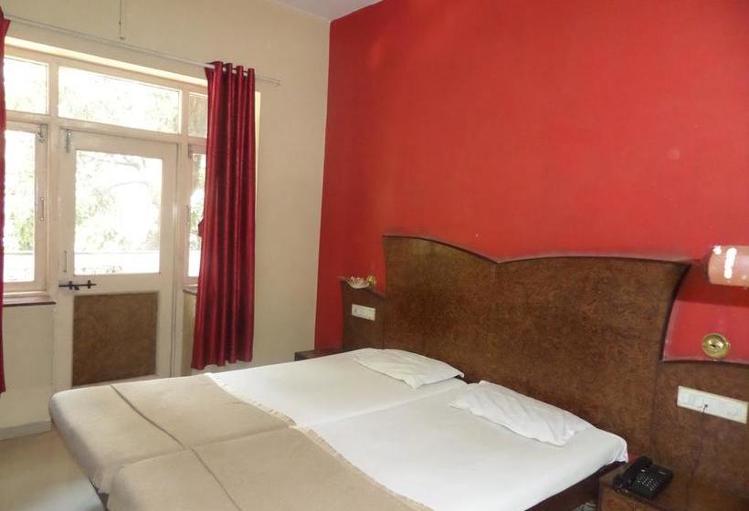 Hotel Ashok Deluxe 7