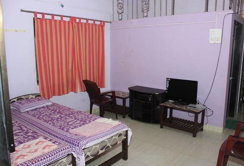 Bed and Breakfast Sabera Residency 6