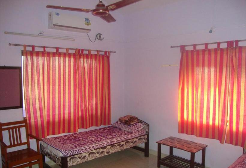 Bed and Breakfast Sabera Residency 7