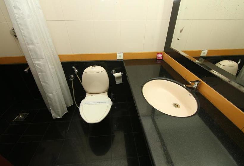 Hotel Kadambari Regency 15