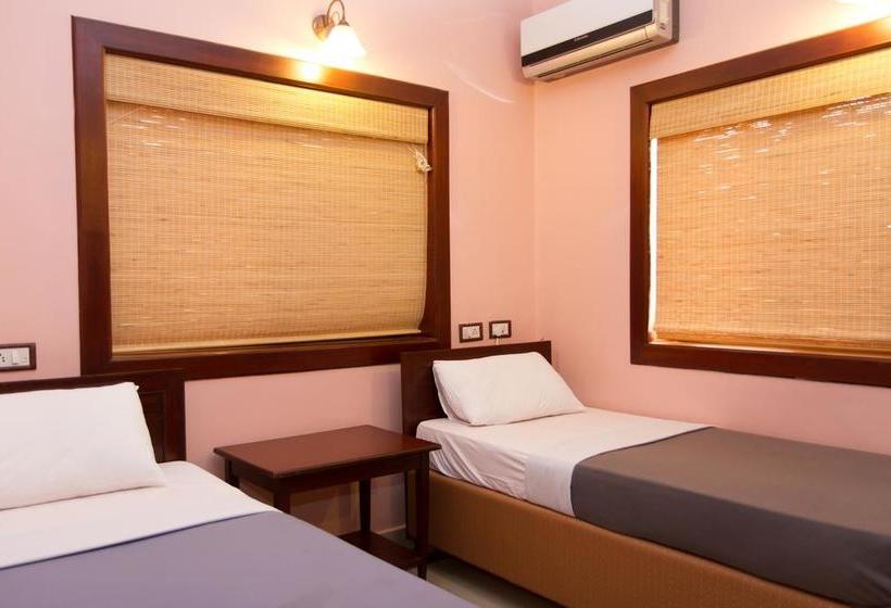 Hotel Westwood Residence 18