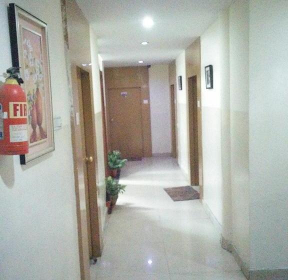 Hotel Flamingo Rooms 16