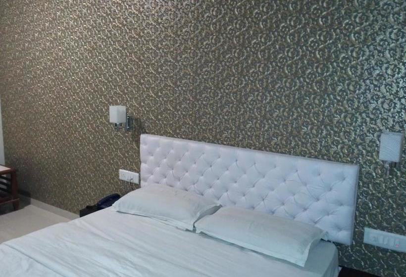 Hotel Darshan Lodging 8