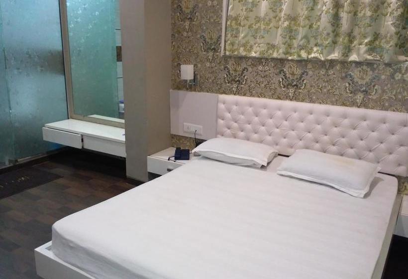 Hotel Darshan Lodging 9