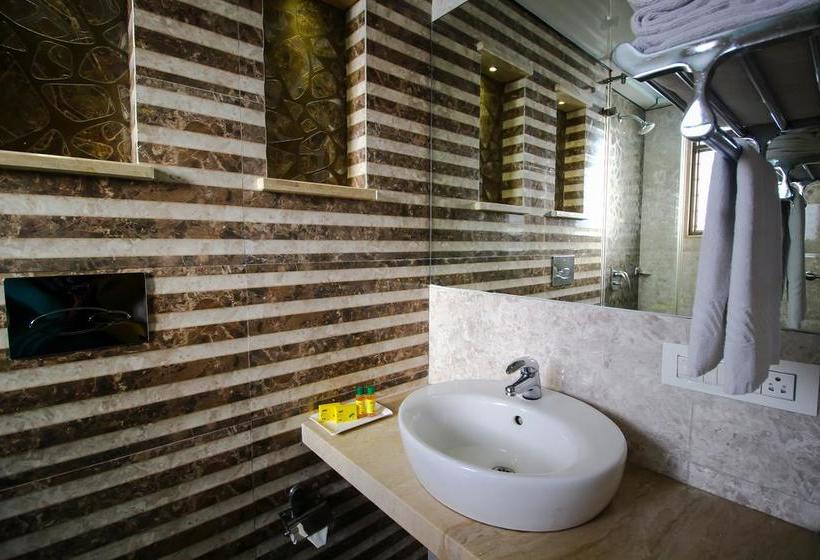 Fabhotel Regal Inn Pimpri Chinchwad 7