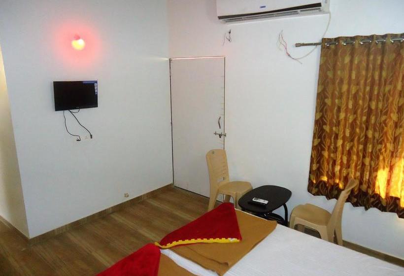 Hotel Bramhagiri Resort 20