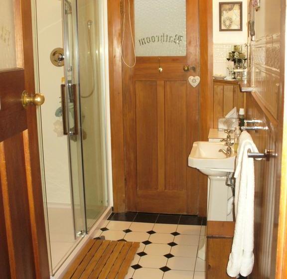 Oasis On Orwell Bed And Breakfast 15