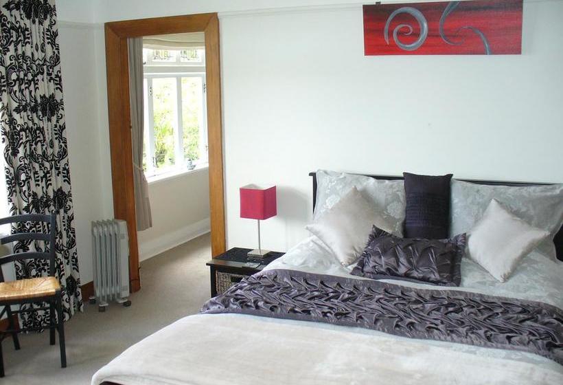 Oasis On Orwell Bed And Breakfast 7