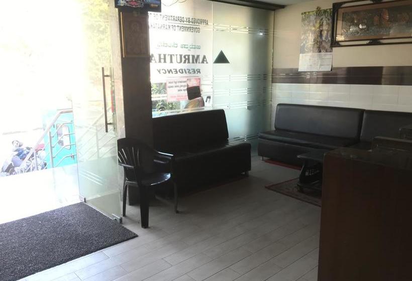 Hotel Iroomz Amrutha Residency 20