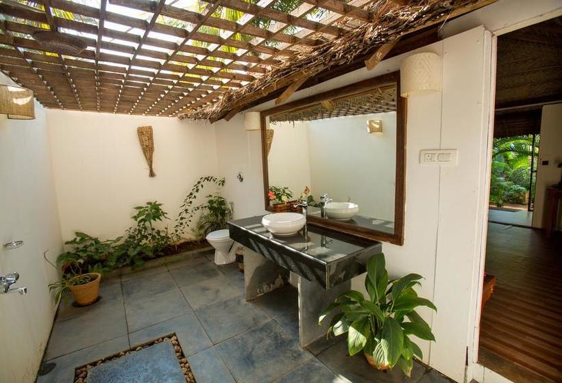 Resort Agonda Cottages 15