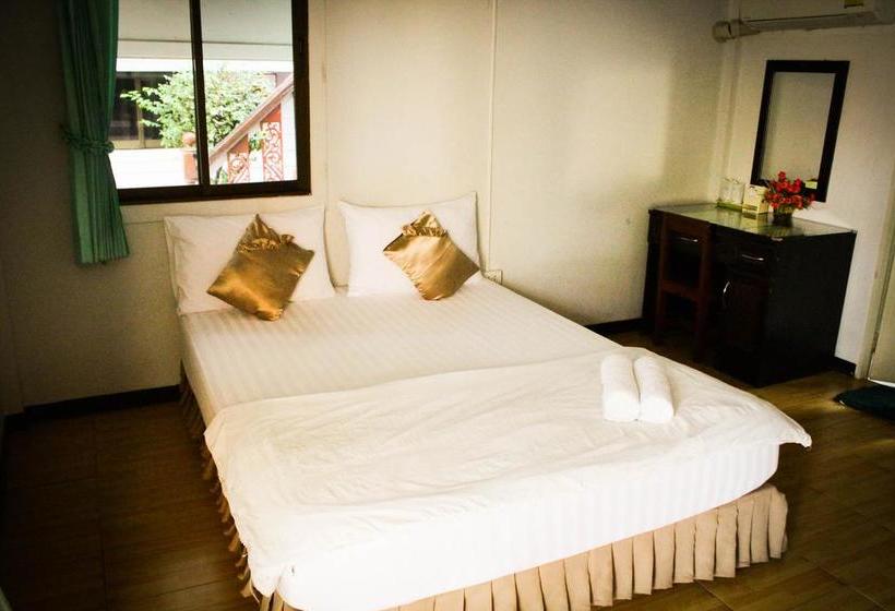 Rainbow House Resort 12