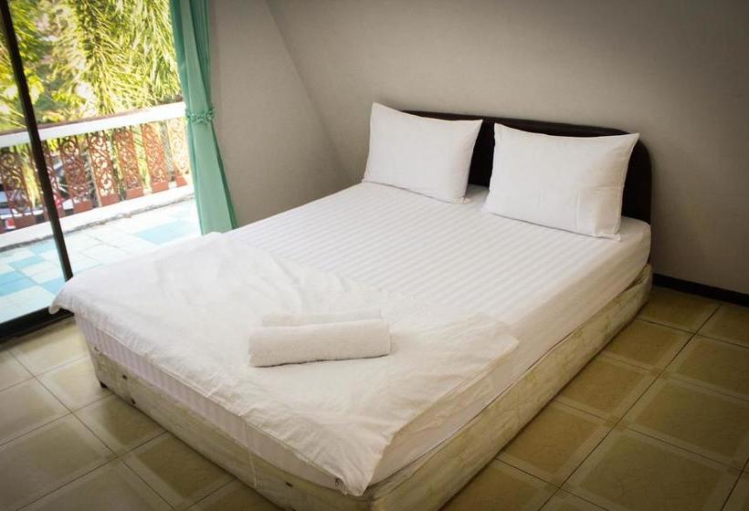 Rainbow House Resort 14