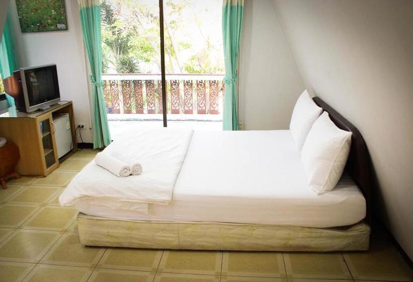 Rainbow House Resort 15