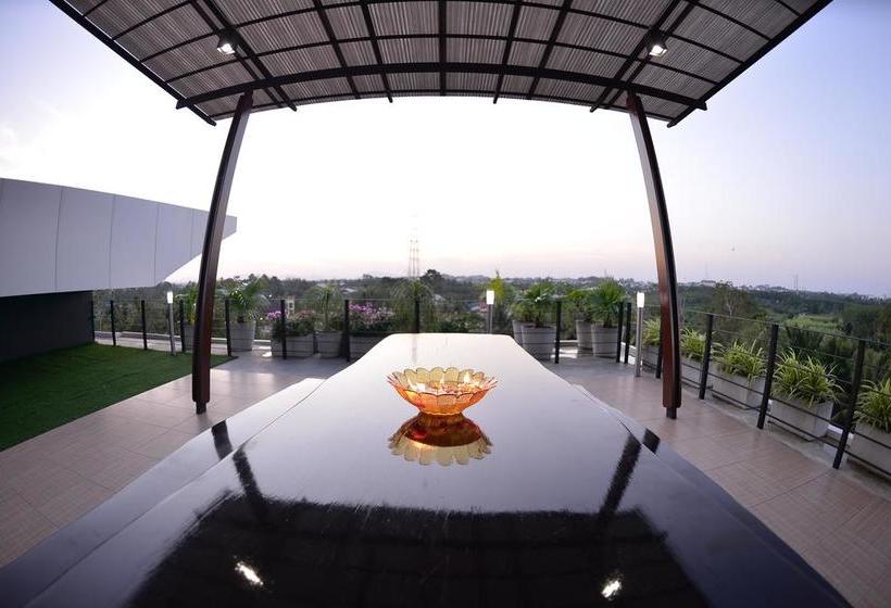 Hotel Sixty Six Place 9