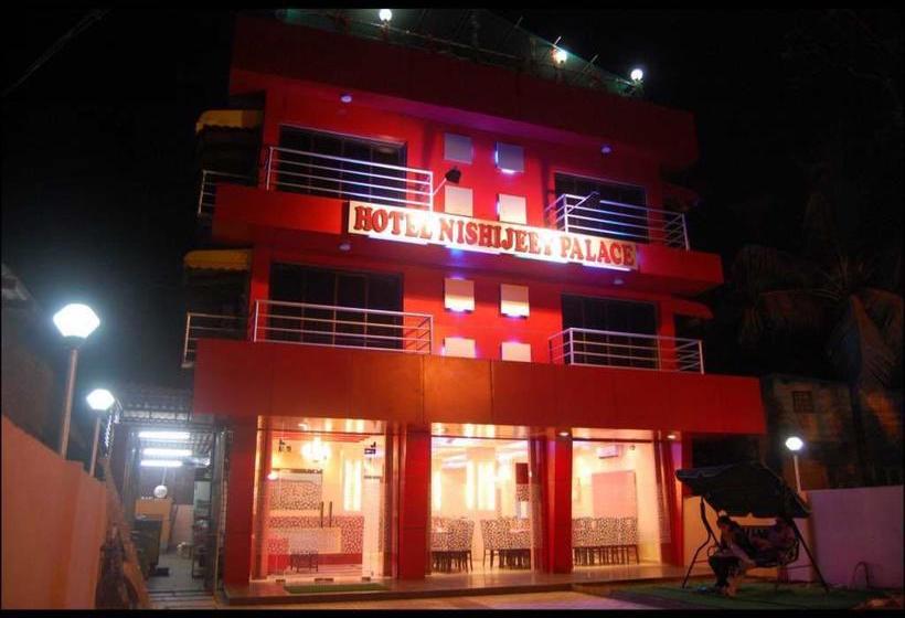 Hotel Nishijeet Palace 12