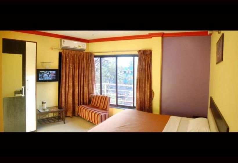 Hotel Nishijeet Palace 17