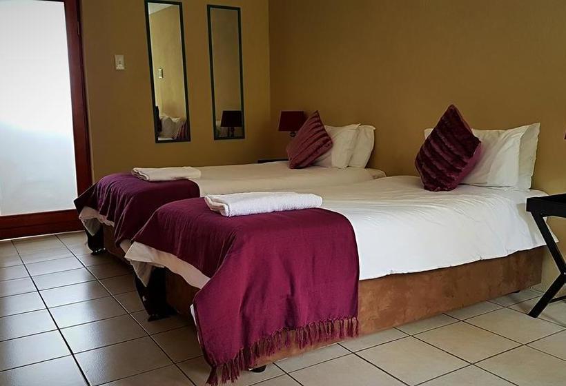 Hostel Mikasa Sukasa Backpackers 11