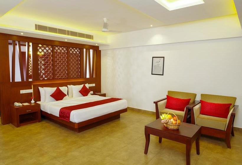 Resort Lake Canopy 13