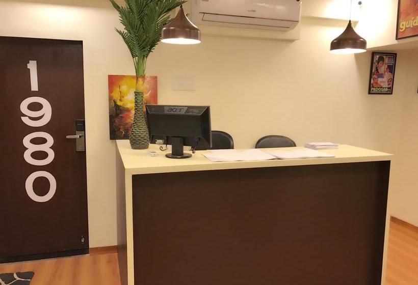 Hostel Bollywood Bed & Breakfast 3