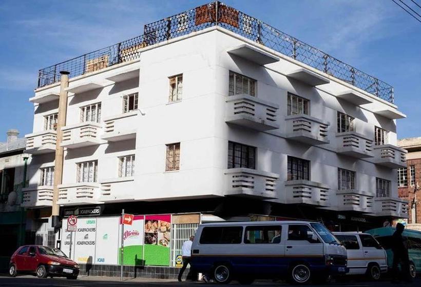 Hostel Urban Backpackers 2