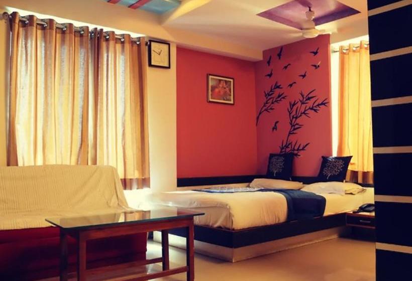 Hotel Angan Residency