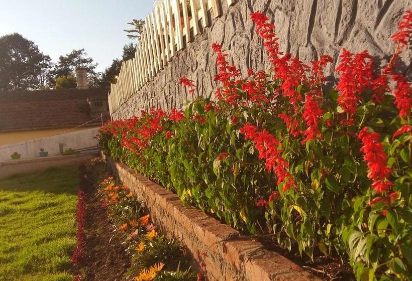 Resort Drizzle Drop Inn 13