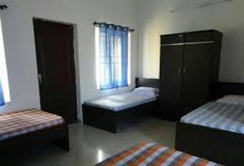 Mannat Girls Hostel 4