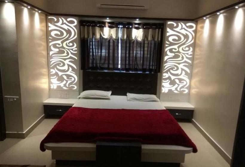 Hotel Excel Executive 1