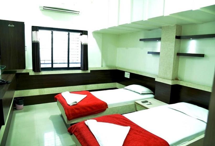 Hotel Excel Executive 10