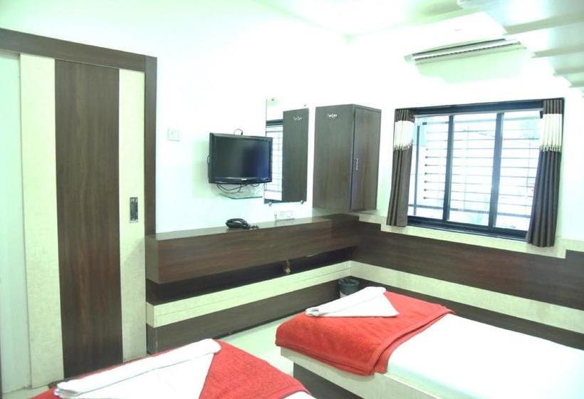 Hotel Excel Executive 6