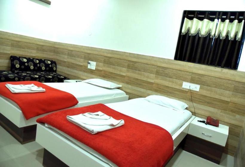 Hotel Excel Executive 8