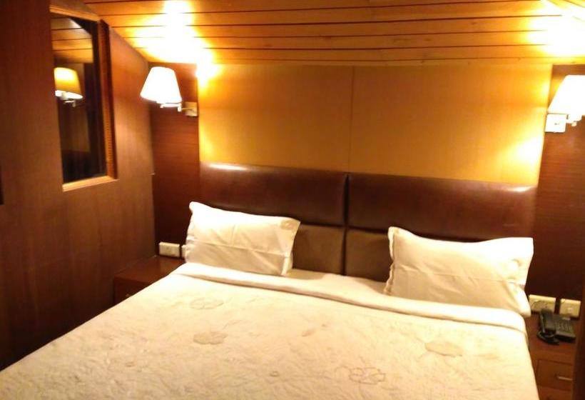 Hotel The Rice Valley Residency 7