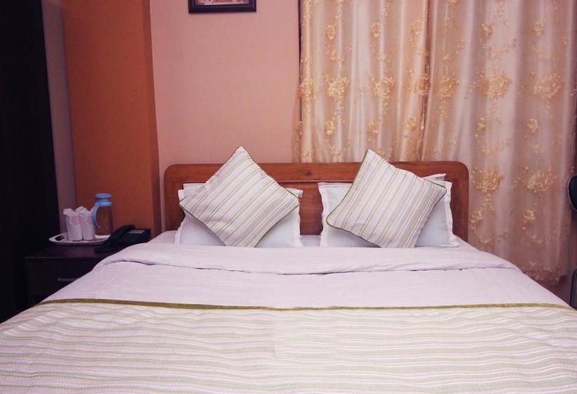 Hotel Finestays Shanti Priya 6