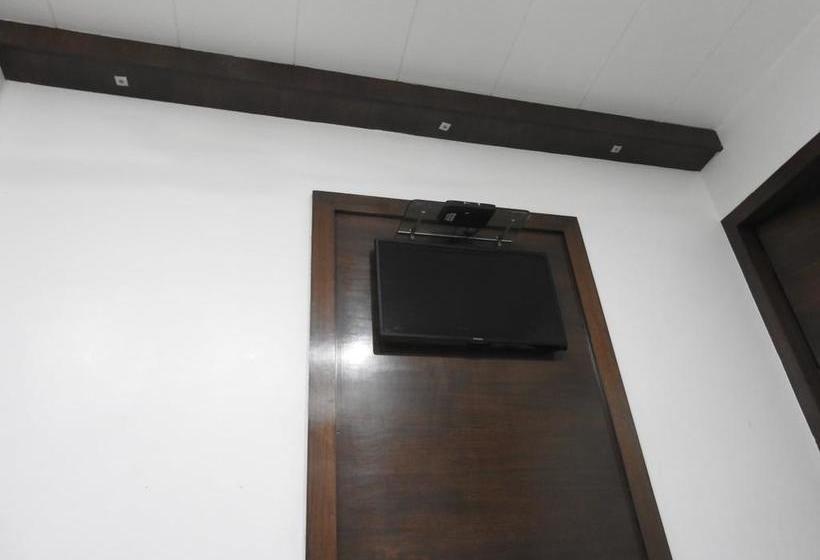 Hotel Sacheti Yatri Niwas 10