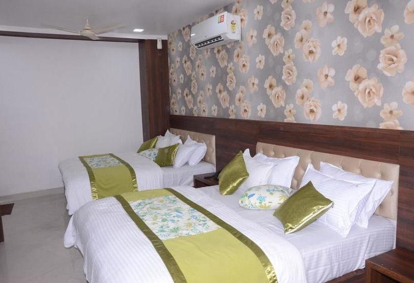 Hotel Sacheti Yatri Niwas 3