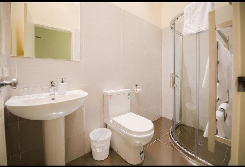 Hotel Grand Central Serviced Apartment 13