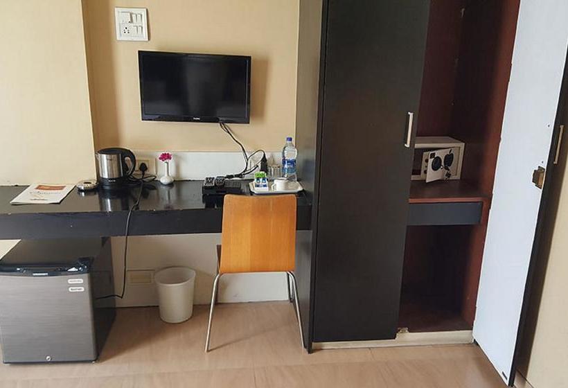 Hotel Avezeekaa Corporate Residency 6